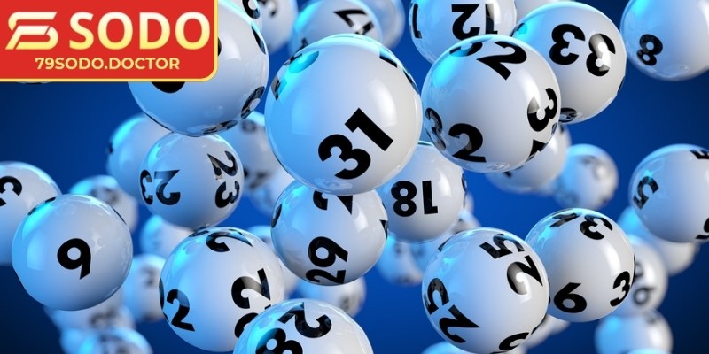 Người chơi có thể xem biểu đồ tần suất, bảng thống kê số rơi